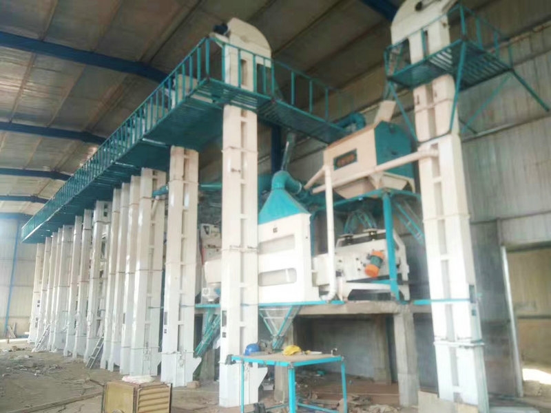 非洲毛利坦尼亚150吨开云在线安装完毕